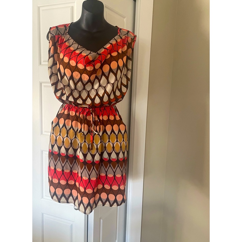 🌾 Flirty patterned dress